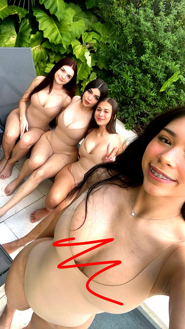 aishahsofeyy snapchat image archive image