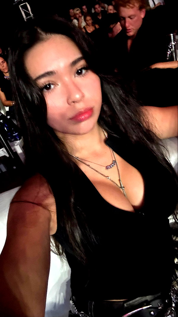 aishahsofeyy snapchat image archive image