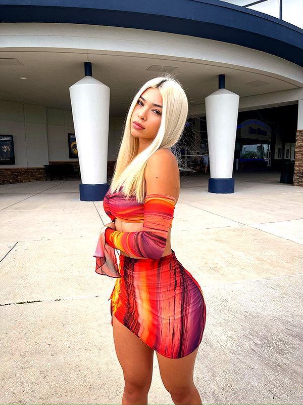 aishahsofeyy snapchat image archive image
