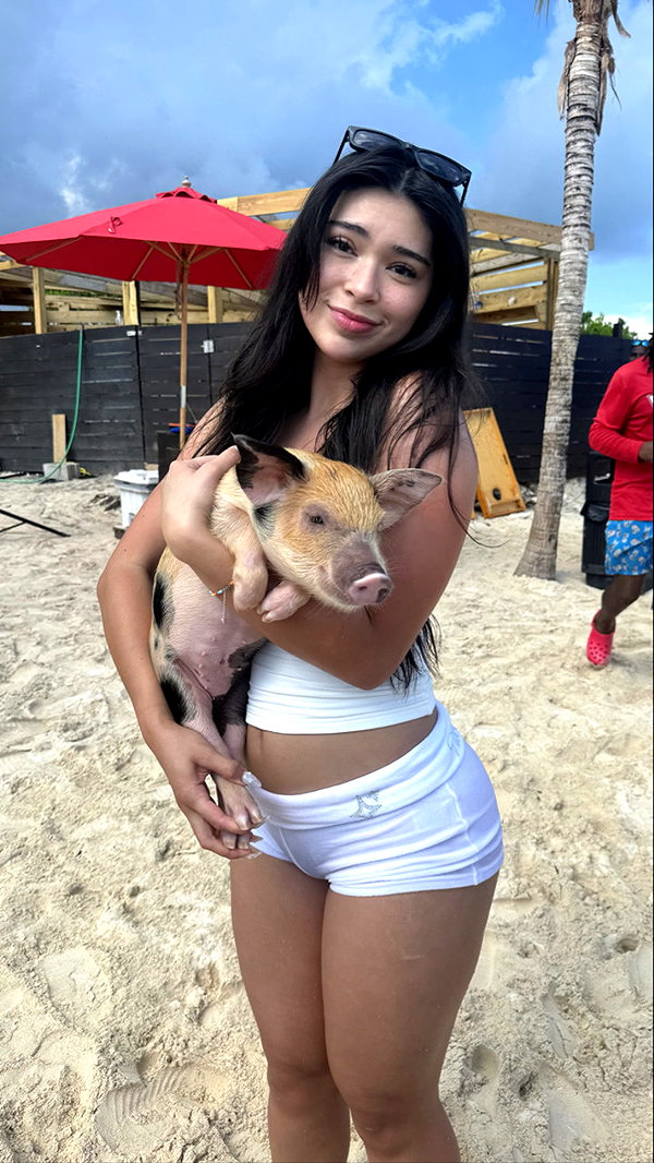 aishahsofeyy snapchat image archive image