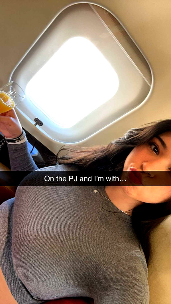 aishahsofeyy snapchat image archive image