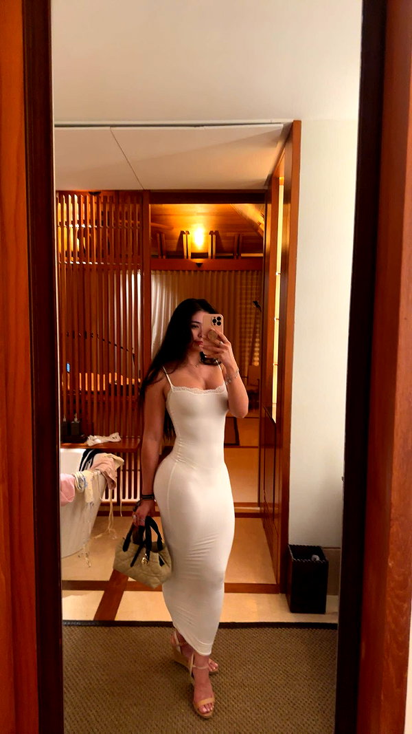 aishahsofeyy snapchat image archive image
