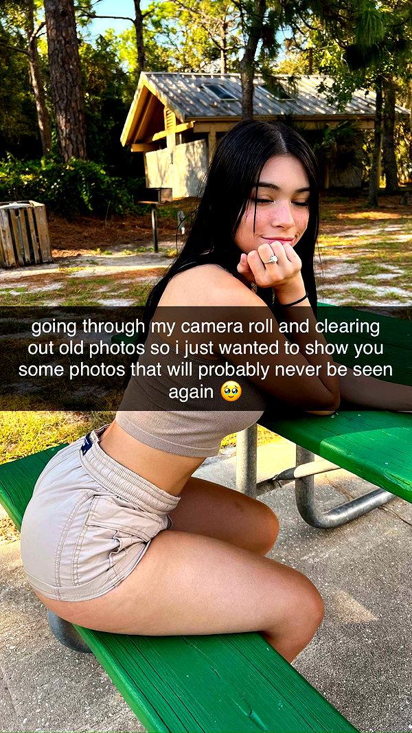 aishahsofeyy snapchat image archive image