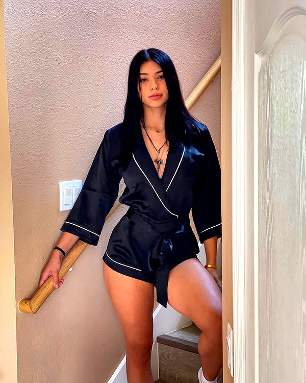 aishahsofeyy snapchat image archive image