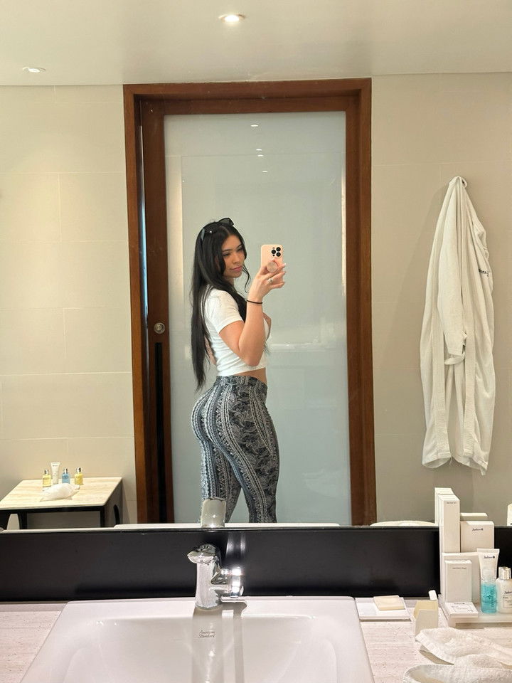 aishahsofeyy snapchat image archive image