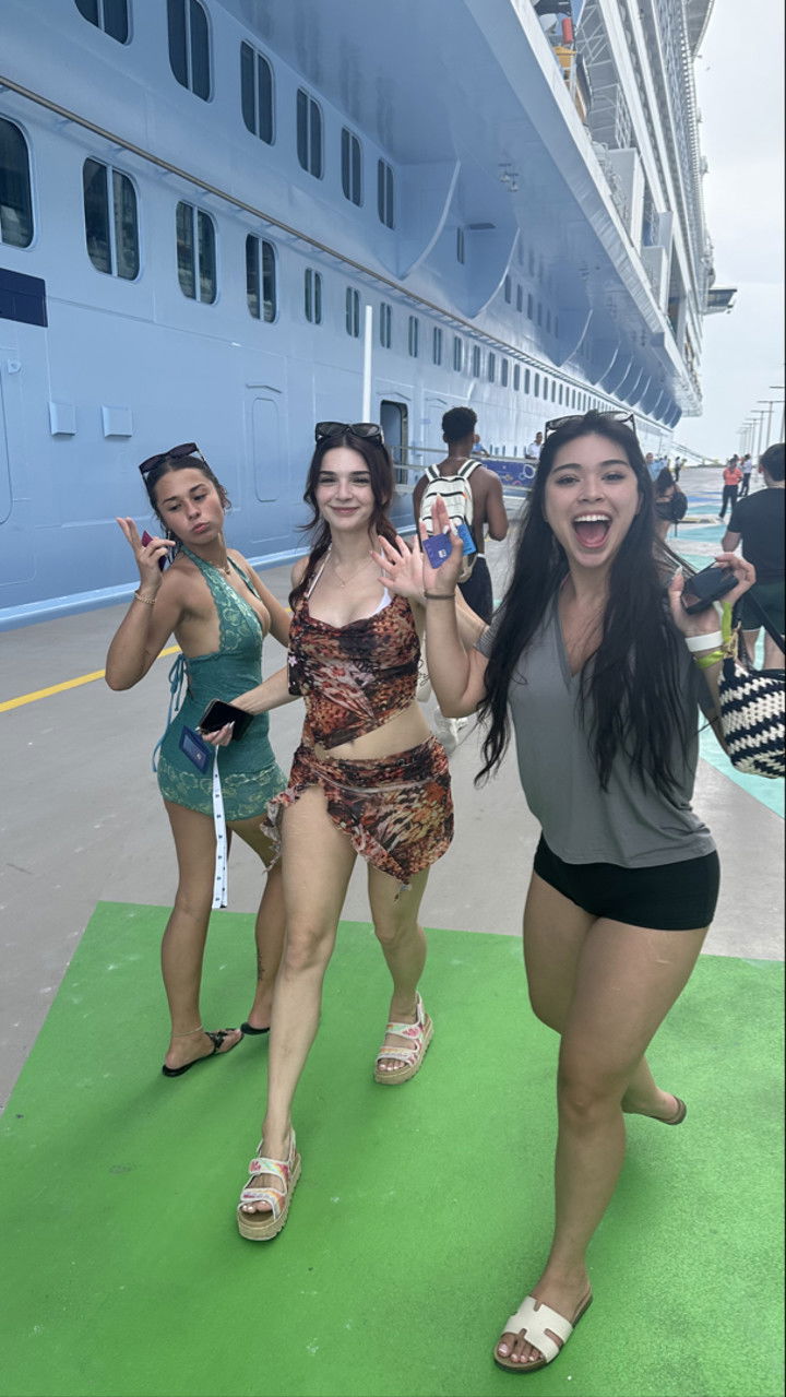 aishahsofeyy snapchat image archive image