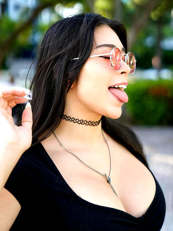 aishahsofeyy image ~ Altpins