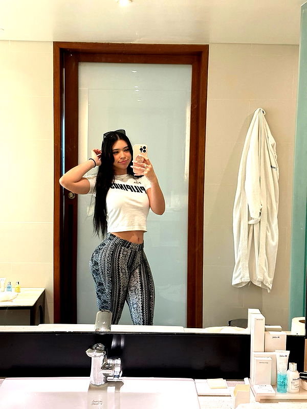 aishahsofeyy image ~ Altpins