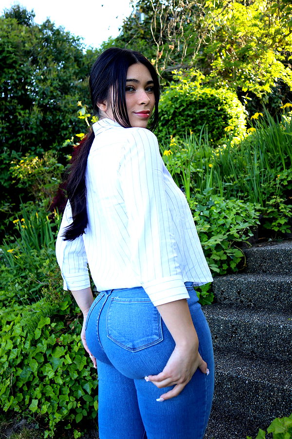 aishahsofeyy image ~ Altpins