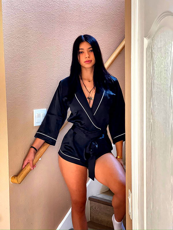 aishahsofeyy image ~ Altpins