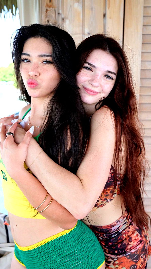 aishahsofeyy image ~ Altpins