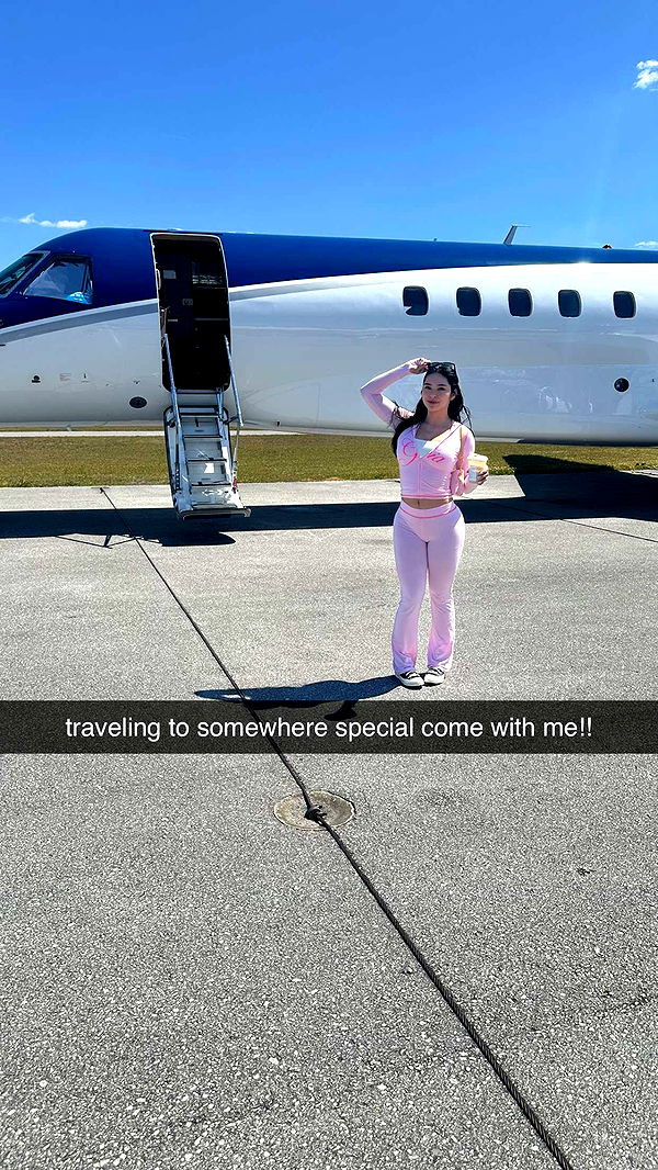 aishahsofeyy image ~ Altpins