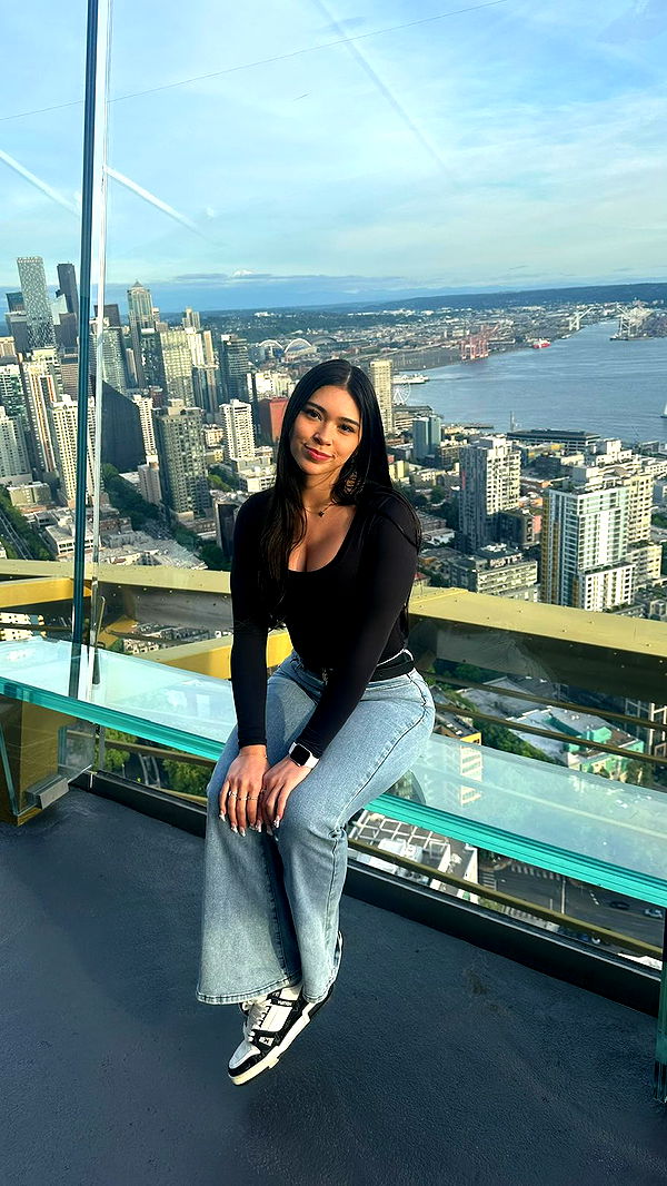 aishahsofeyy image ~ Altpins