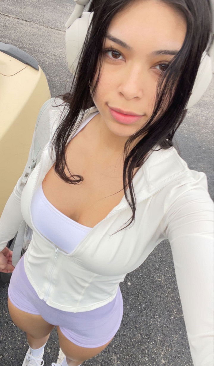 aishahsofeyy snapchat image archive image