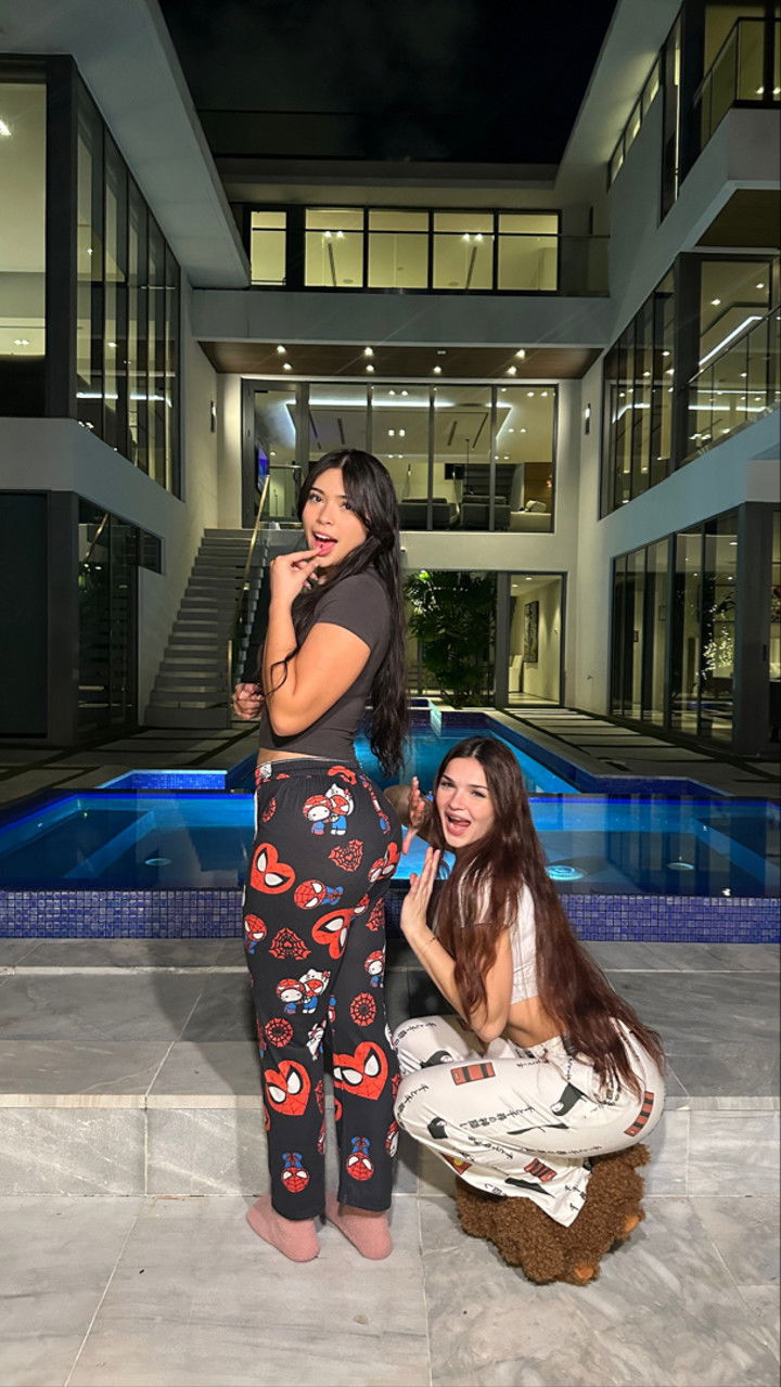 aishahsofeyy snapchat image archive image