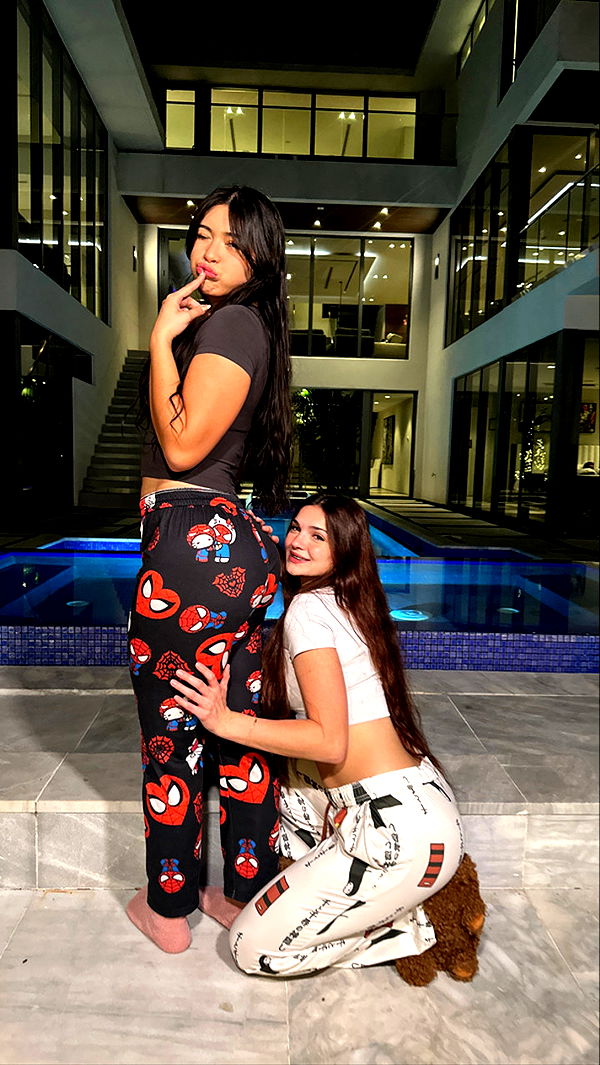 aishahsofeyy image ~ Altpins