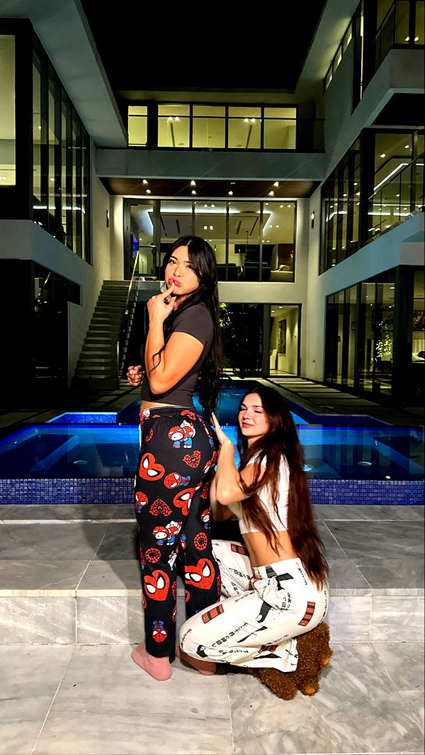 aishahsofeyy image ~ Altpins