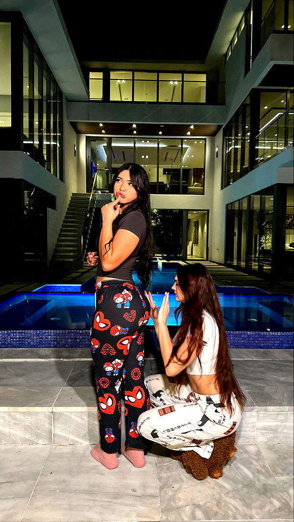 aishahsofeyy image ~ Altpins