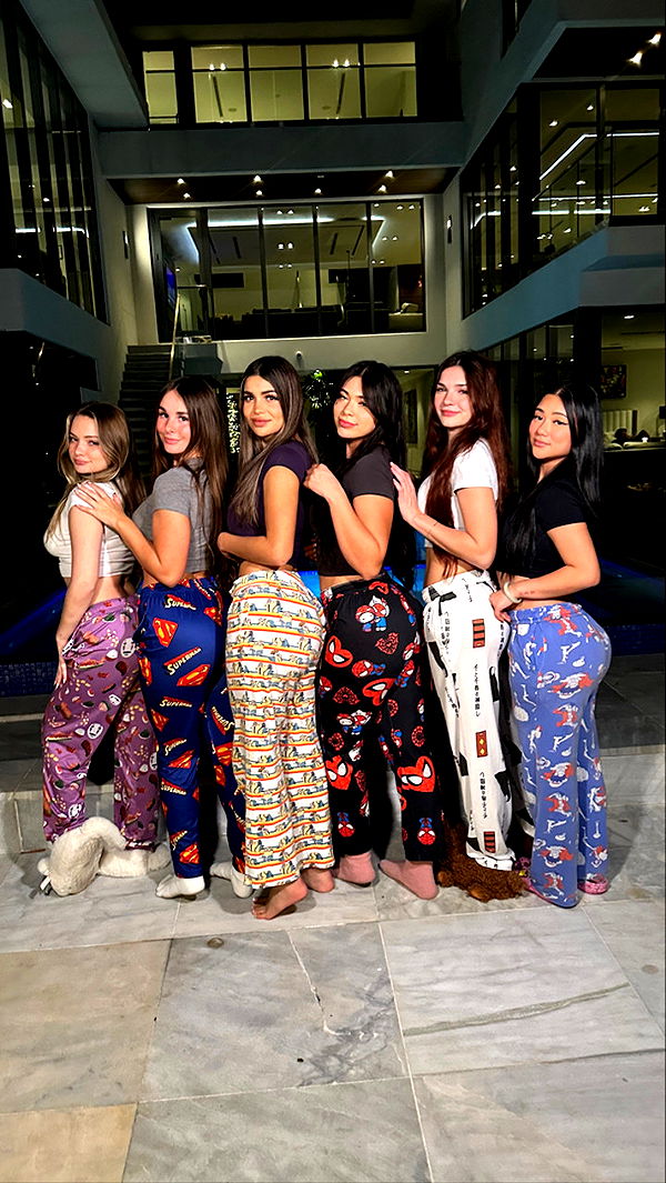 aishahsofeyy image ~ Altpins