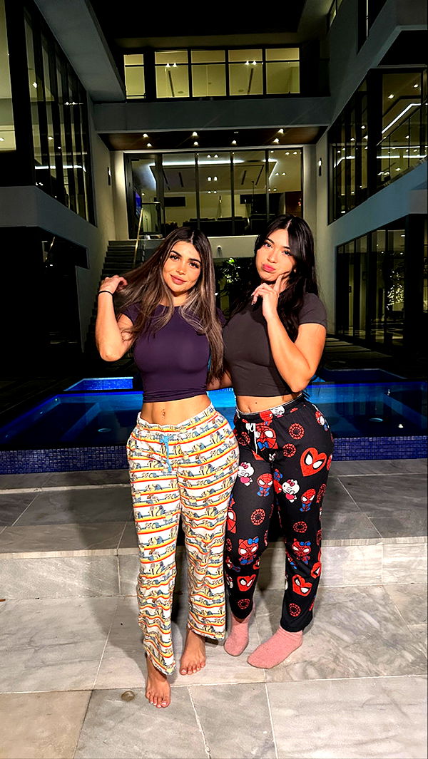 aishahsofeyy image ~ Altpins