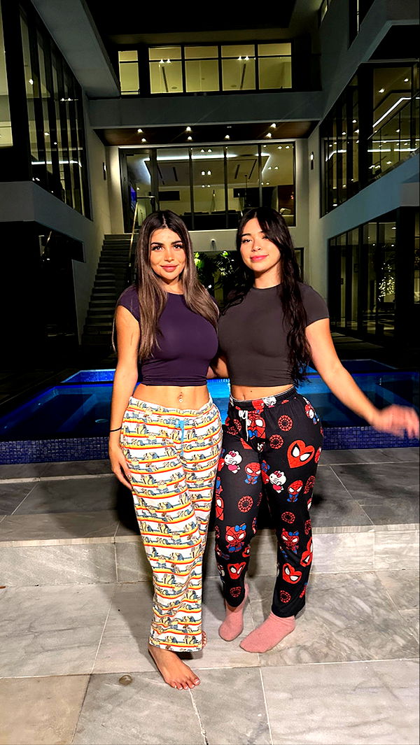 aishahsofeyy image ~ Altpins