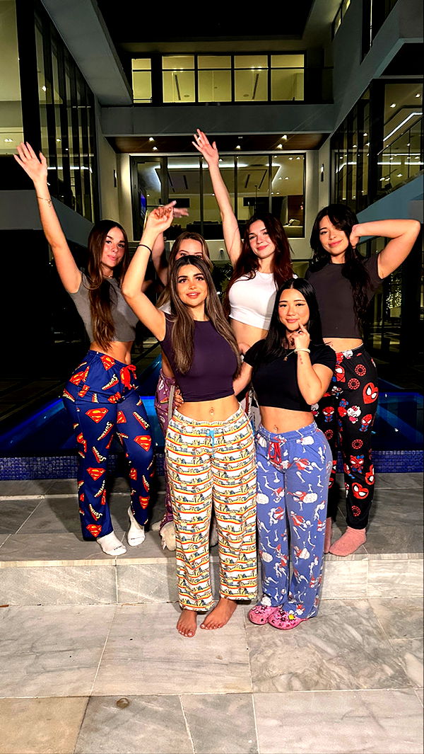 aishahsofeyy image ~ Altpins