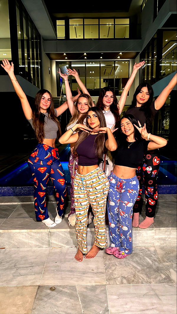 aishahsofeyy image ~ Altpins