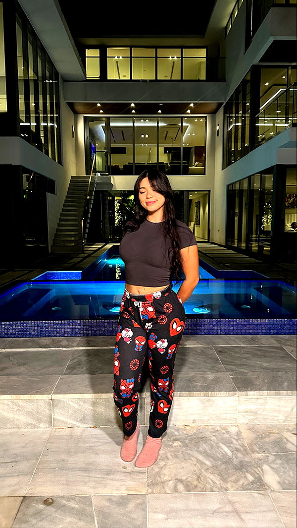 aishahsofeyy image ~ Altpins