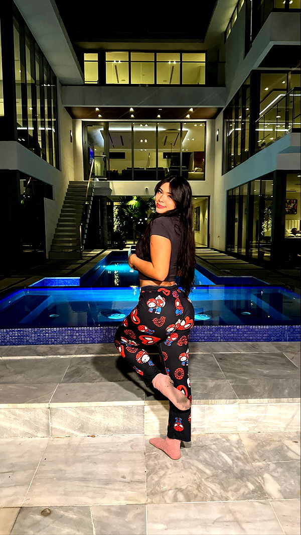 aishahsofeyy image ~ Altpins