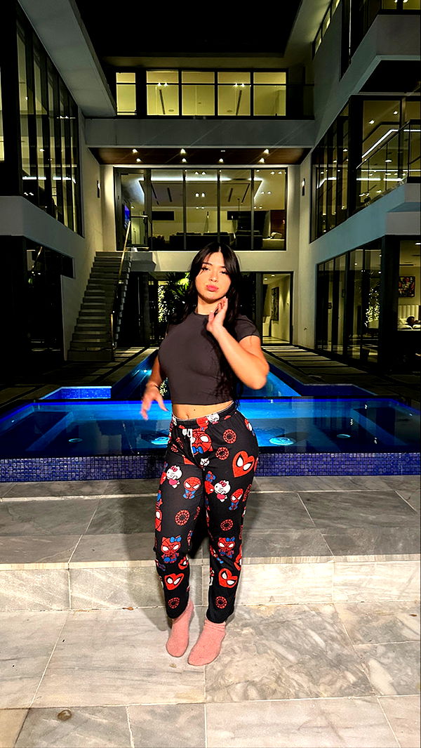 aishahsofeyy image ~ Altpins