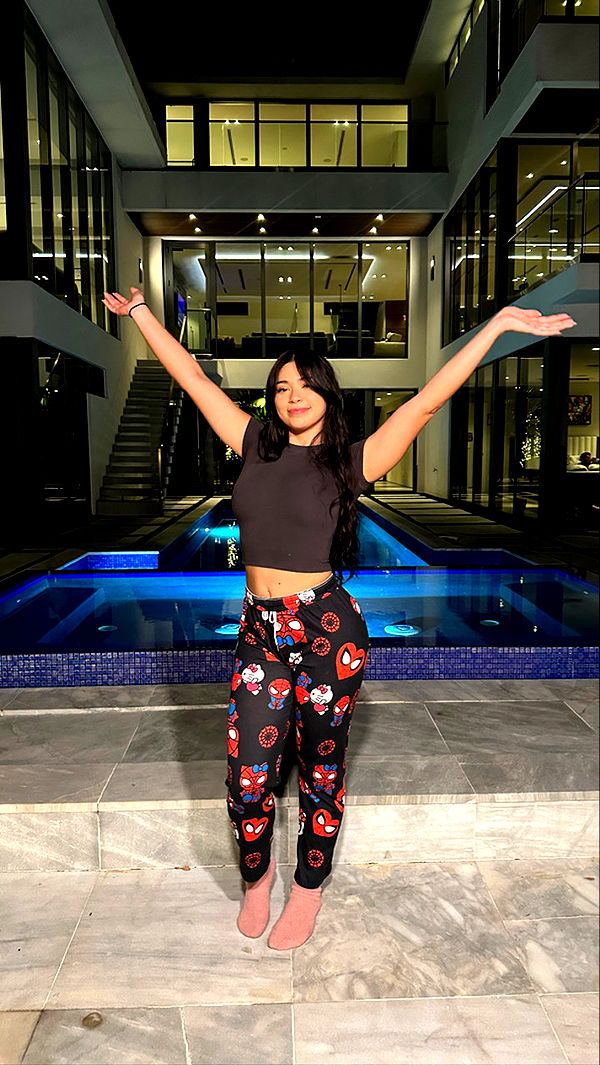 aishahsofeyy image ~ Altpins