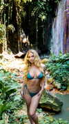 alexaadams30 Altpins Profile Picture