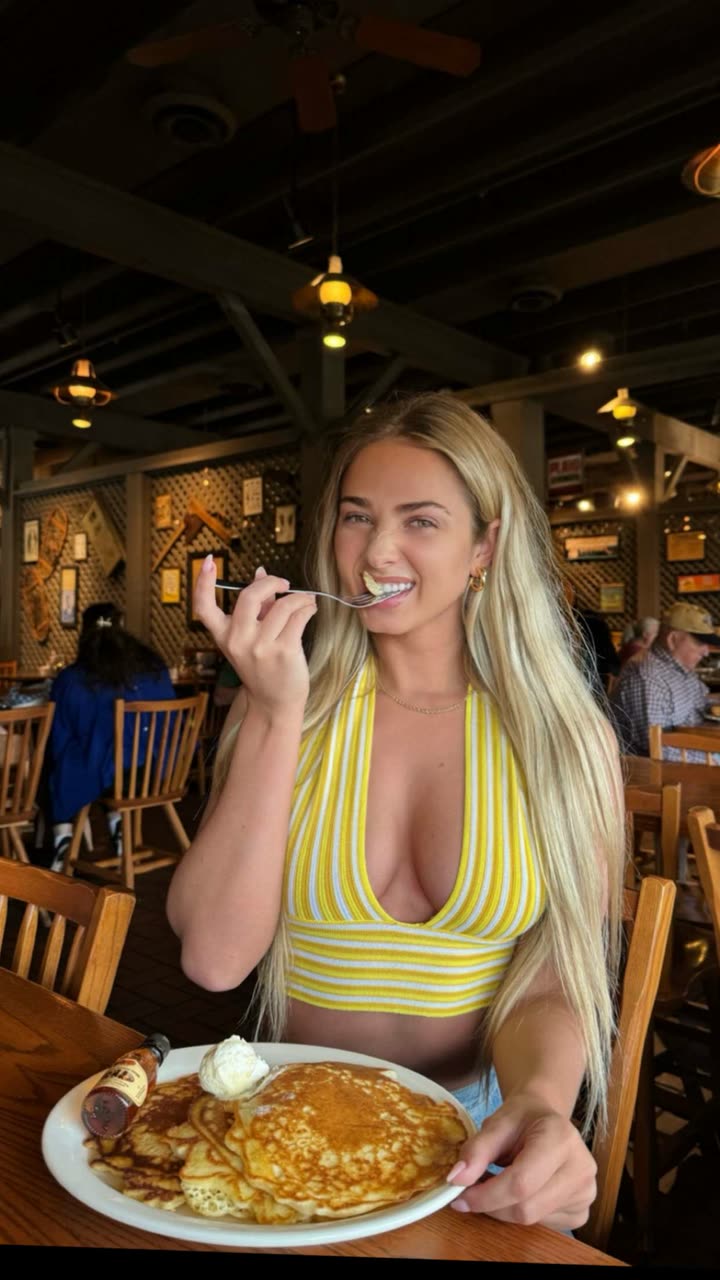 alexaadams30 snapchat image archive image