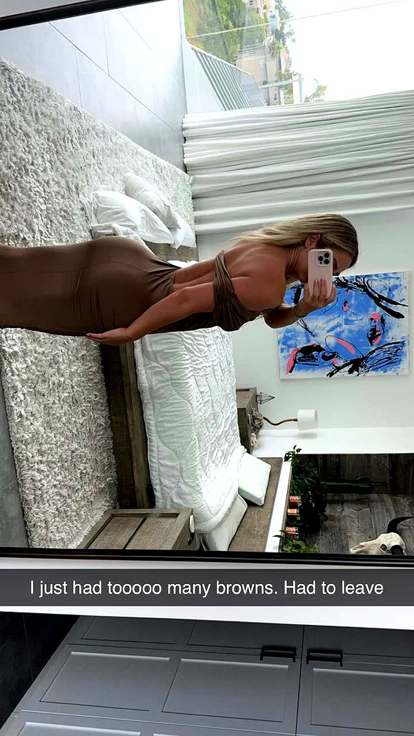 alexaadams30 image ~ Altpins