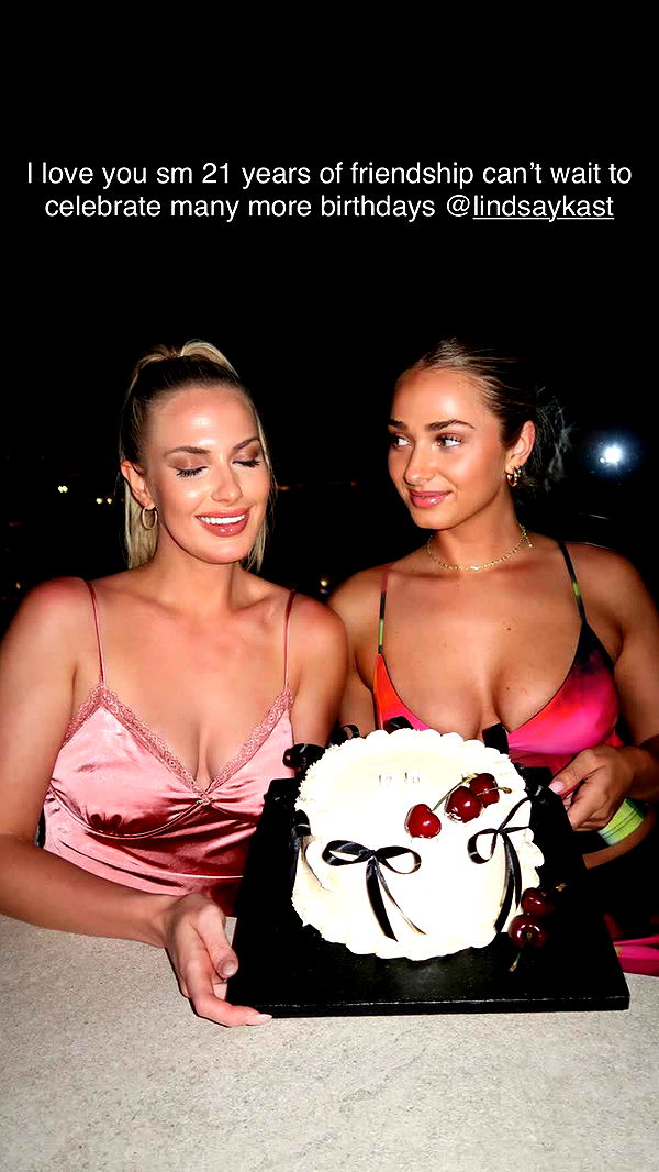 alexaadams30 image ~ Altpins