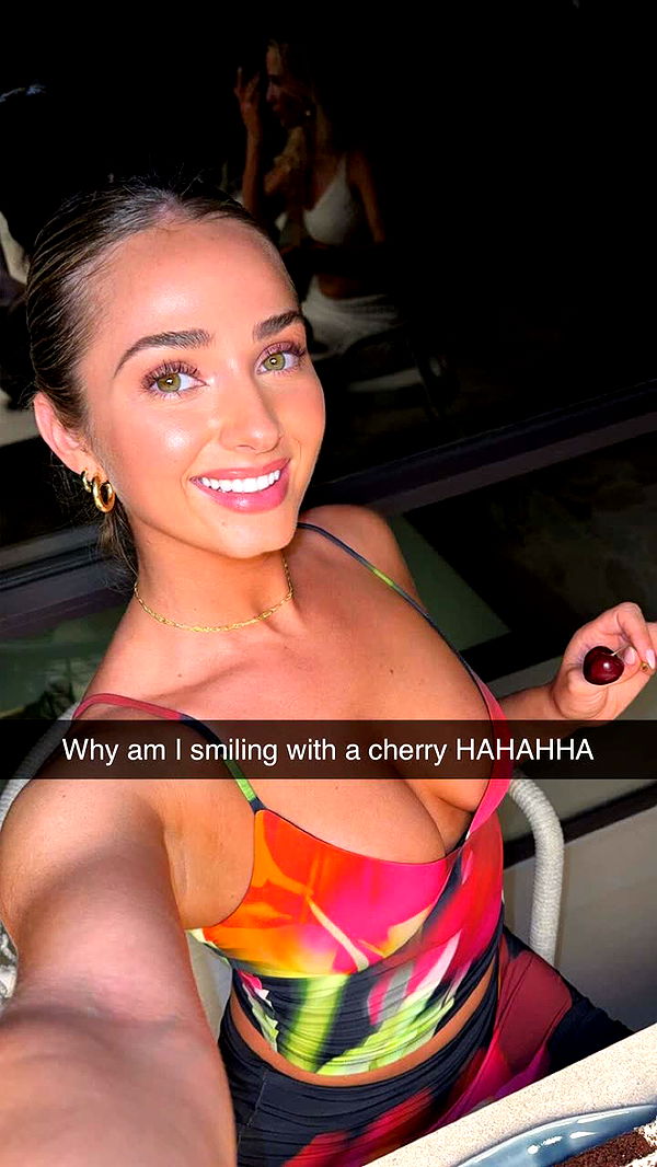 alexaadams30 image ~ Altpins