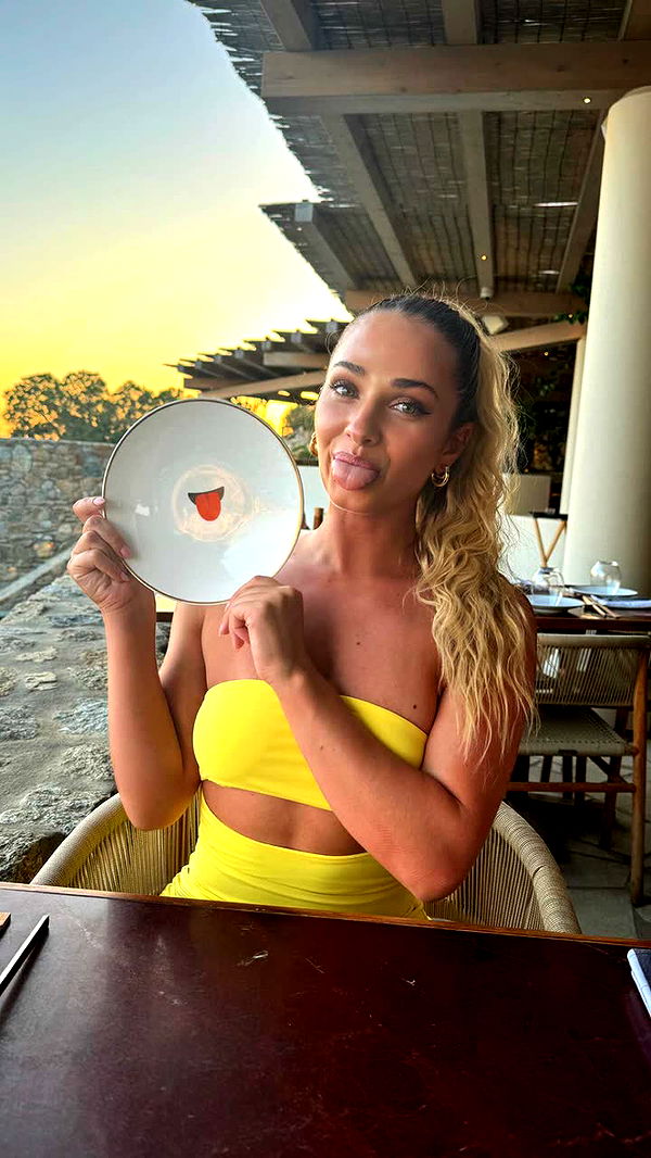 alexaadams30 image ~ Altpins