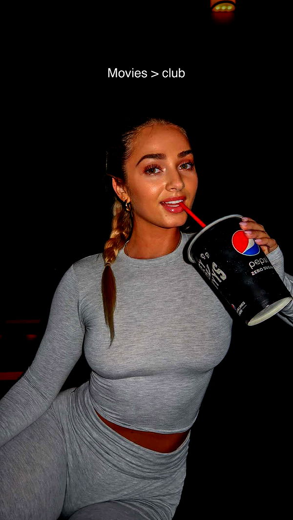 alexaadams30 image ~ Altpins