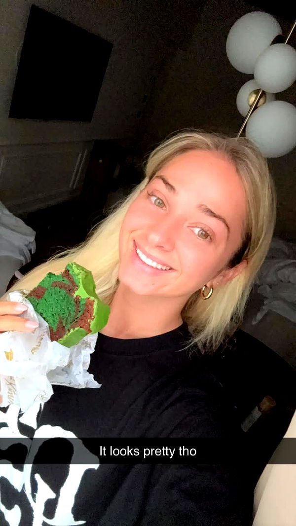 alexaadams30 image ~ Altpins