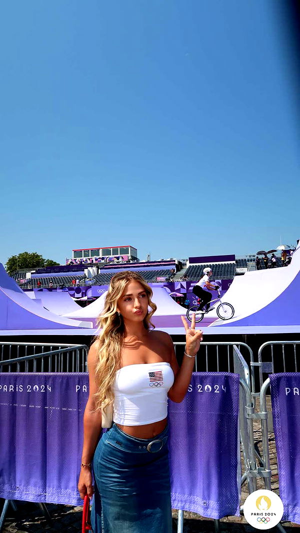 alexaadams30 image ~ Altpins