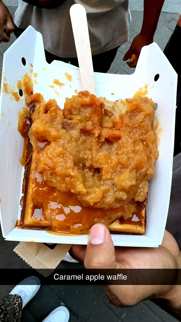 alexaadams30 image ~ Altpins