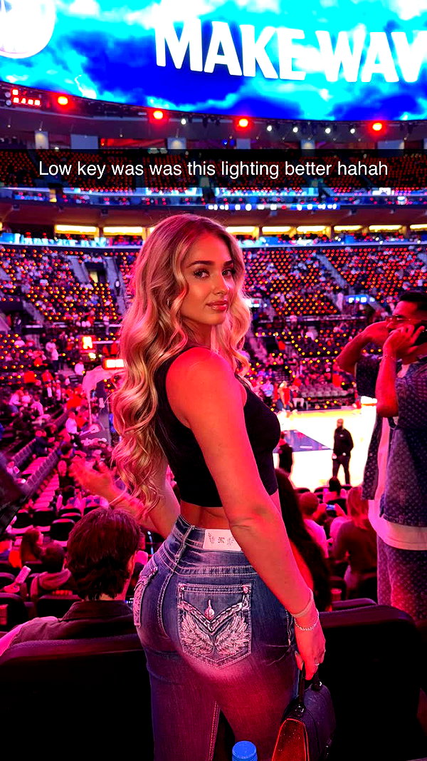alexaadams30 snapchat image archive image