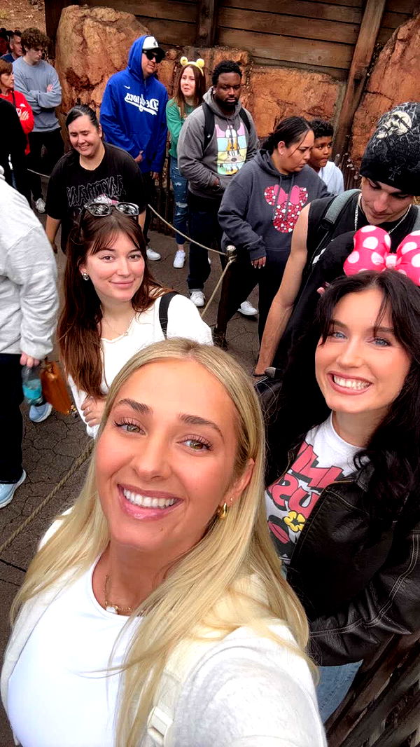 alexaadams30 image ~ Altpins