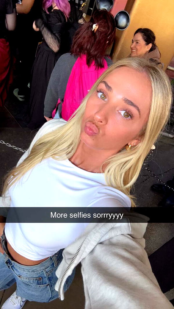 alexaadams30 image ~ Altpins