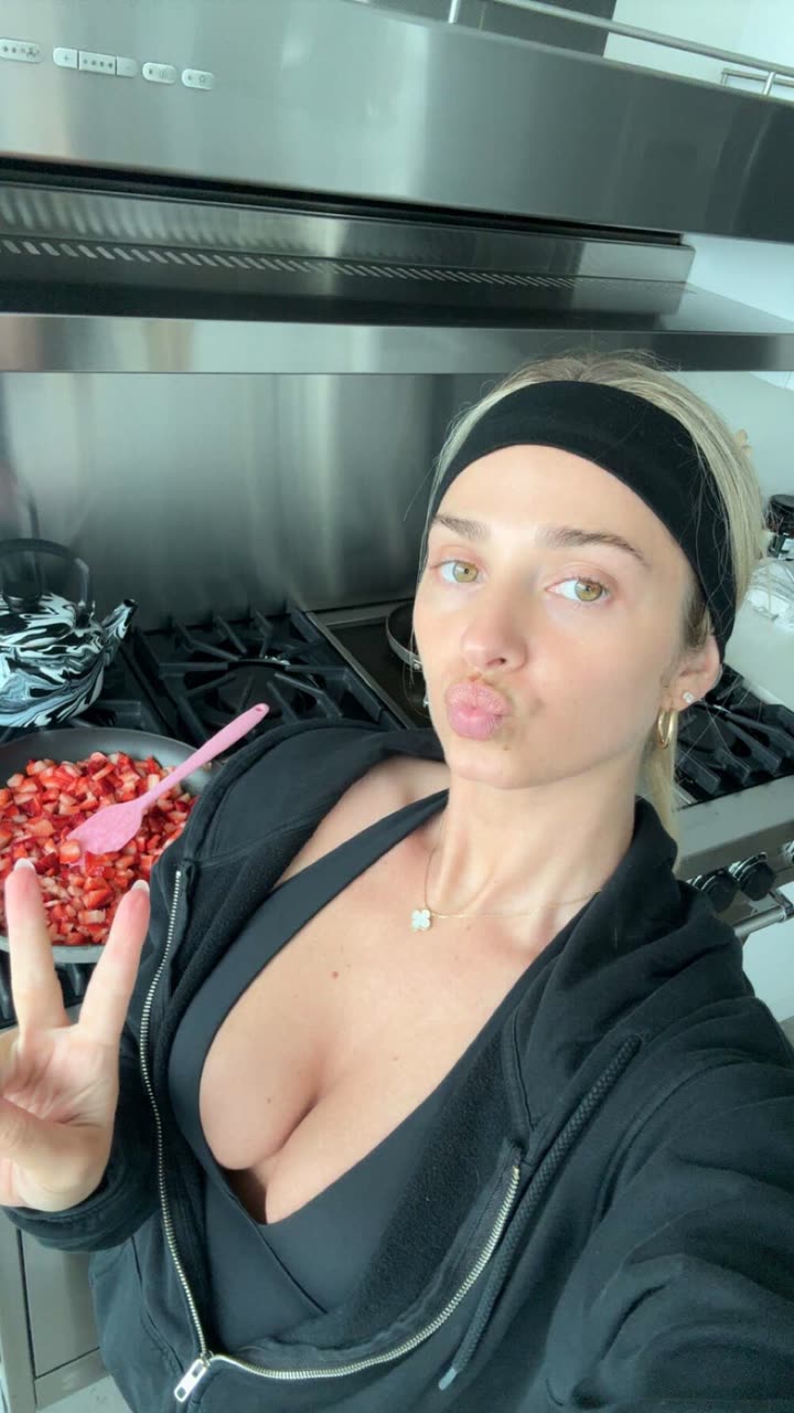 alexaadams30 snapchat image archive image