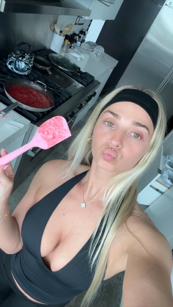 alexaadams30 snapchat image archive image