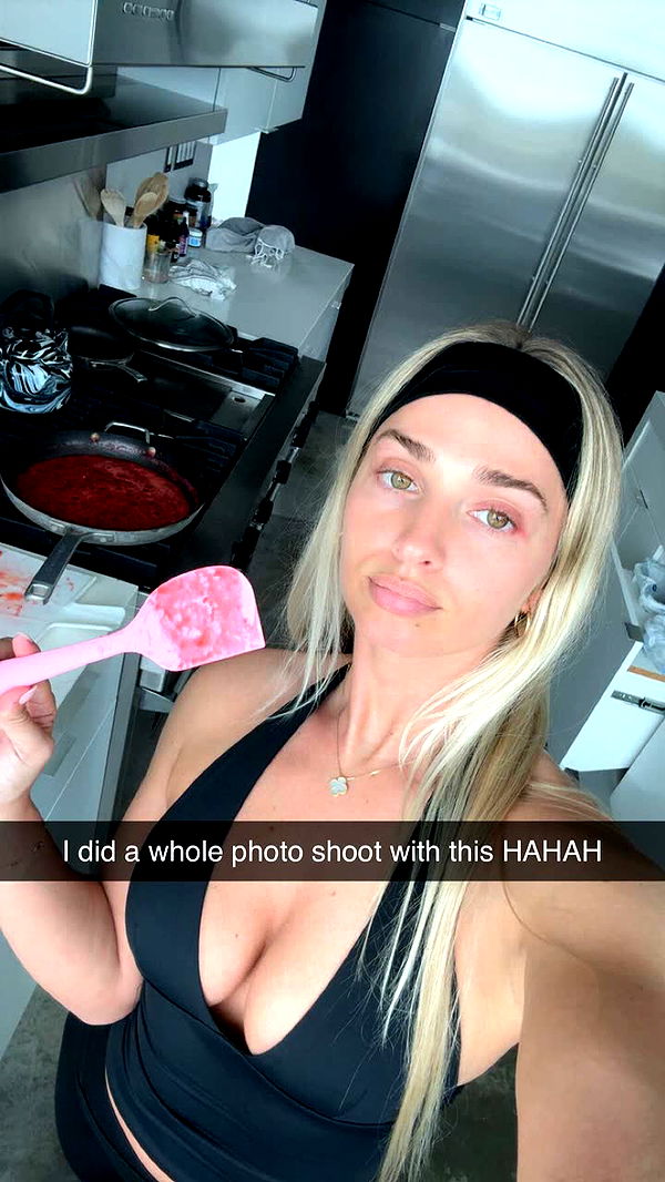 alexaadams30 image ~ Altpins