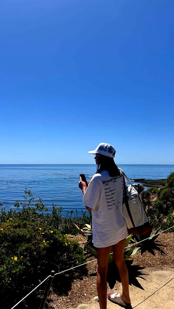 alexaadams30 image ~ Altpins