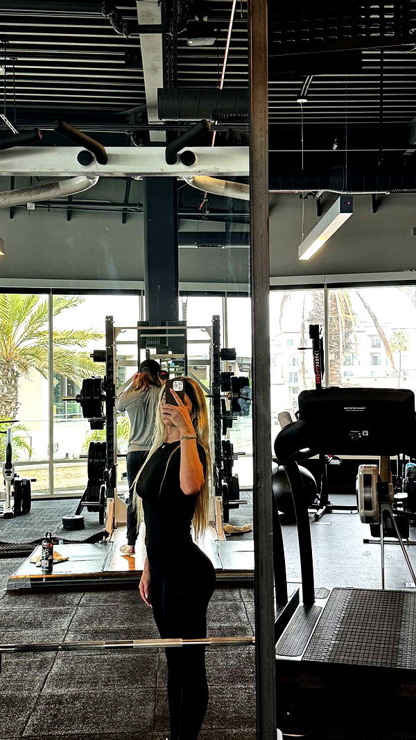 alexaadams30 image ~ Altpins