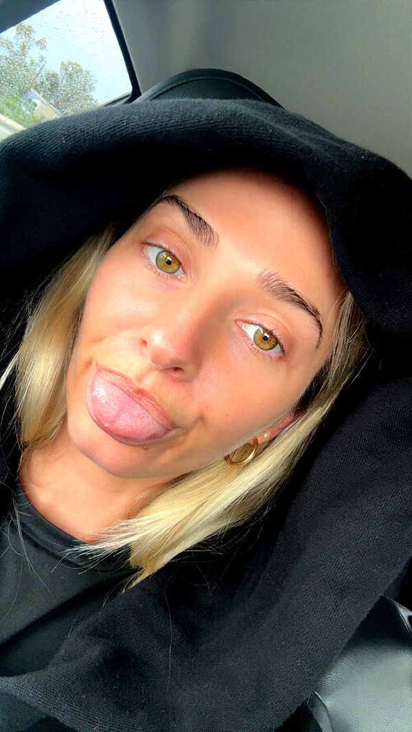 alexaadams30 image ~ Altpins